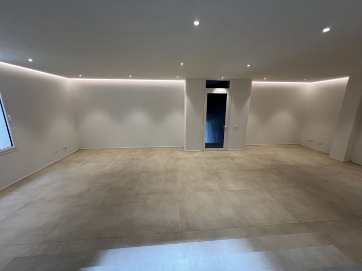 Image No.47-4 Bed Property for sale