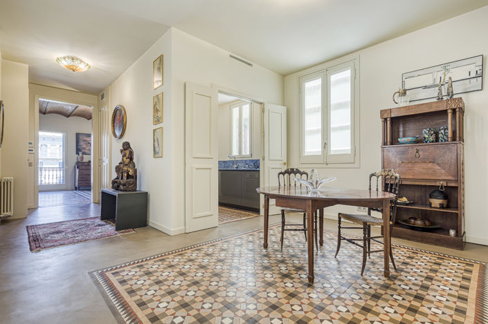 Image No.17-3 Bed Property for sale