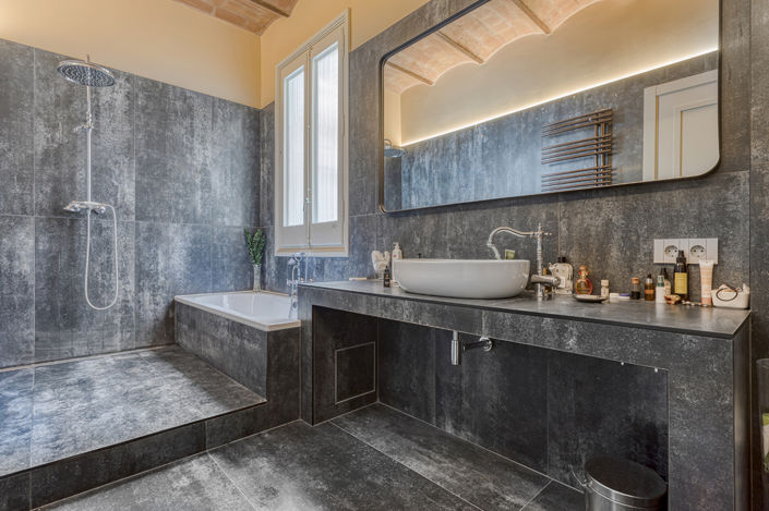 Image No.31-3 Bed Property for sale