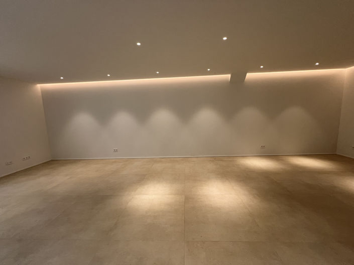 Image No.44-4 Bed Property for sale