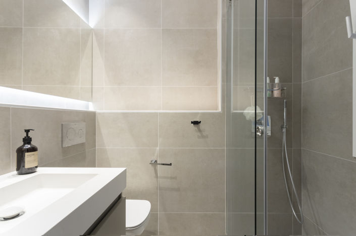 Image No.13-3 Bed Property for sale