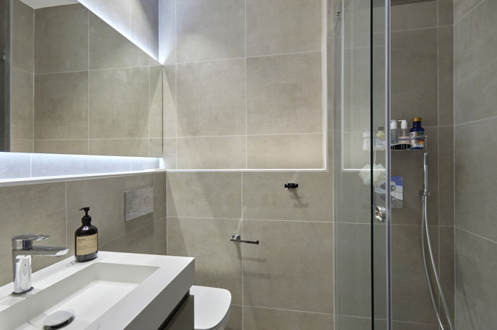 Image No.21-3 Bed Property for sale