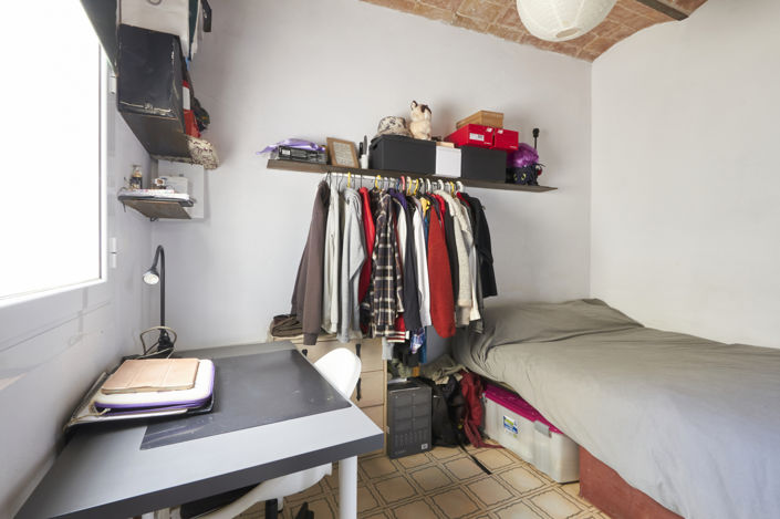 Image No.16-1 Bed Property for sale