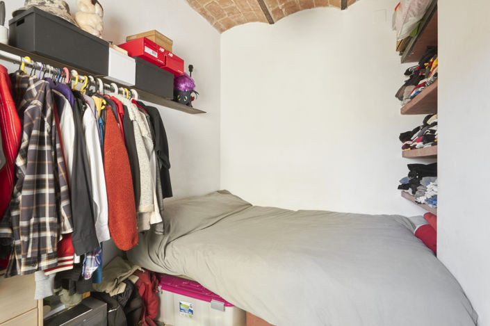 Image No.18-1 Bed Property for sale