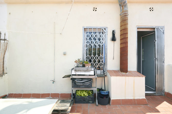 Image No.22-1 Bed Property for sale