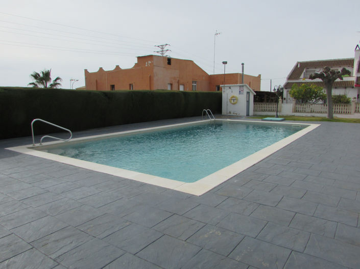 Image No.26-3 Bed Property for sale