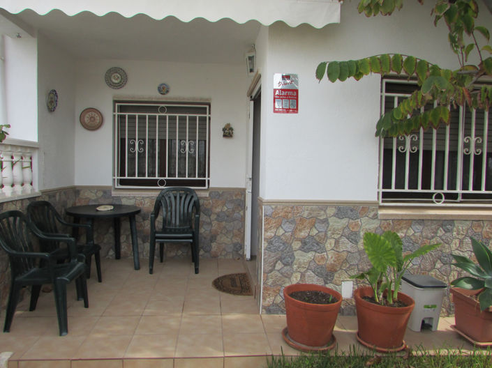 Image No.32-3 Bed Property for sale