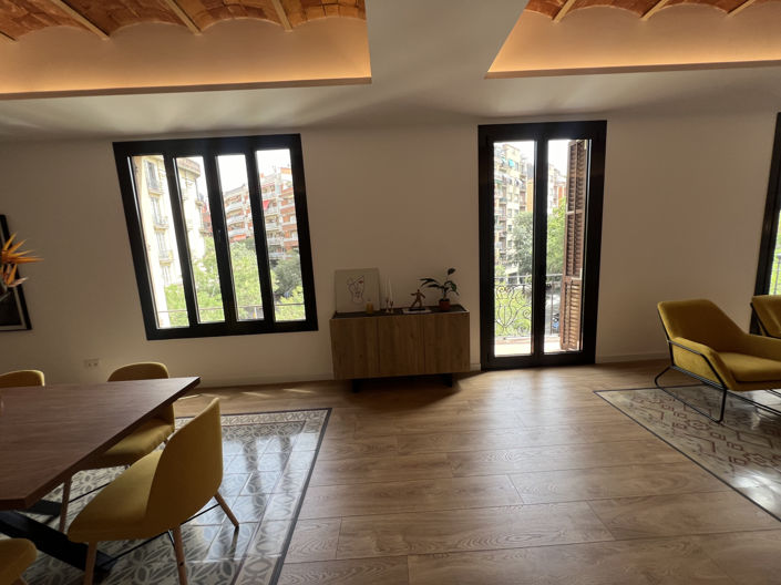 Image No.32-3 Bed Property for sale