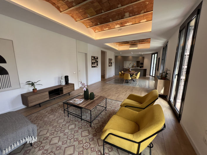 Image No.43-3 Bed Property for sale