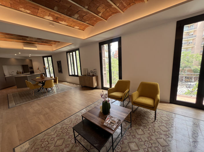 Image No.47-3 Bed Property for sale