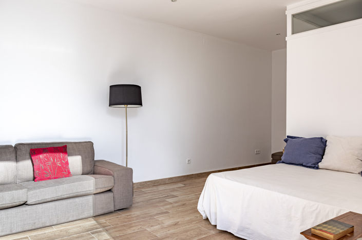 Image No.16-3 Bed Property for sale