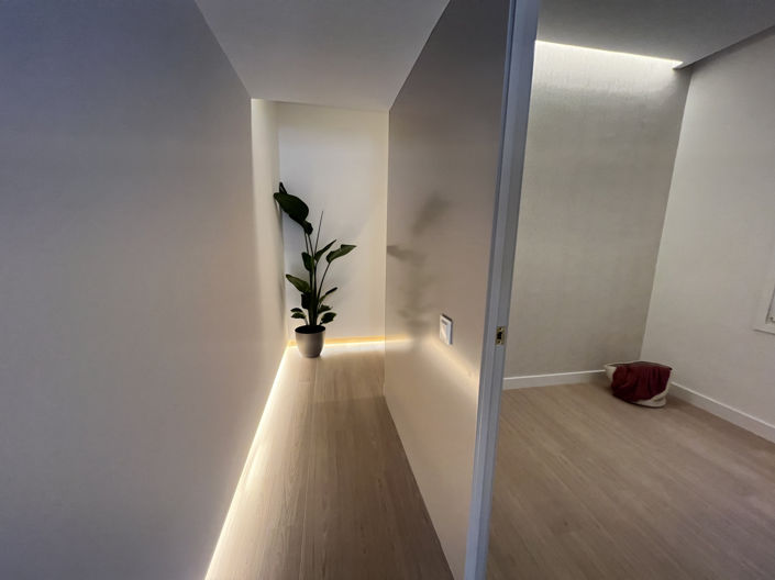 Image No.19-2 Bed Property for sale