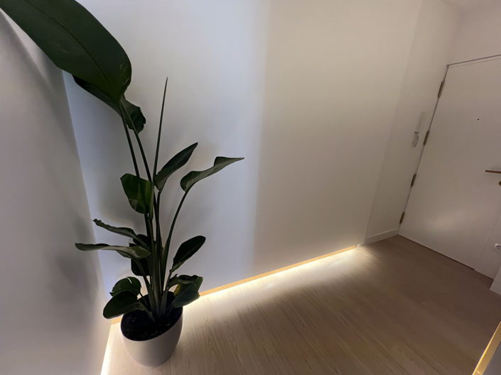 Image No.20-2 Bed Property for sale