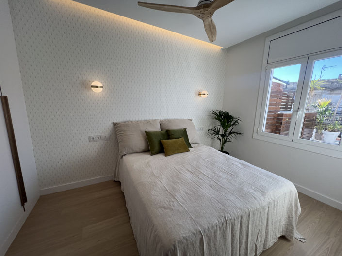 Image No.24-2 Bed Property for sale