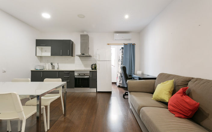 Image No.5-2 Bed Property for sale