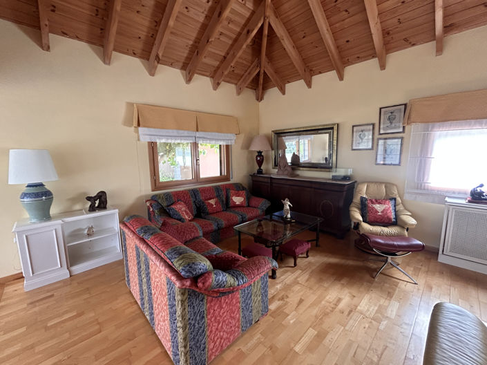 Image No.35-4 Bed Property for sale