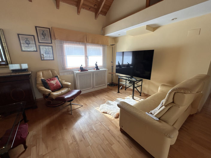 Image No.36-4 Bed Property for sale