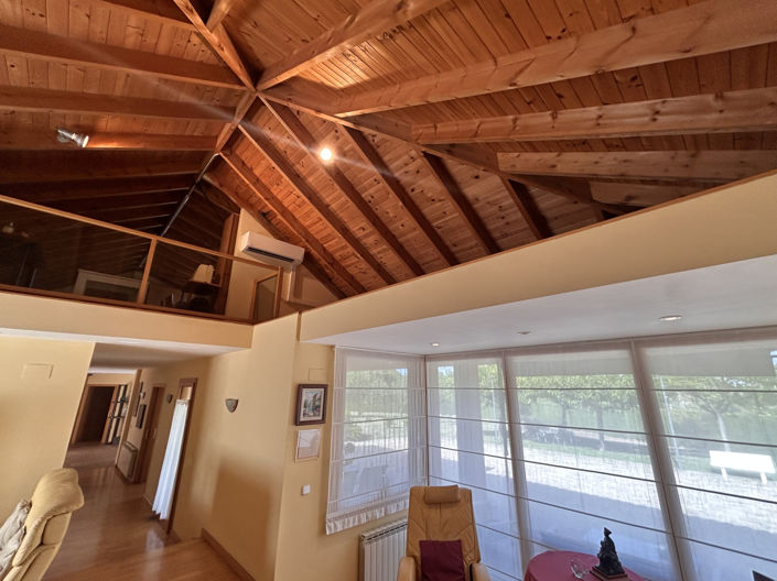 Image No.45-4 Bed Property for sale