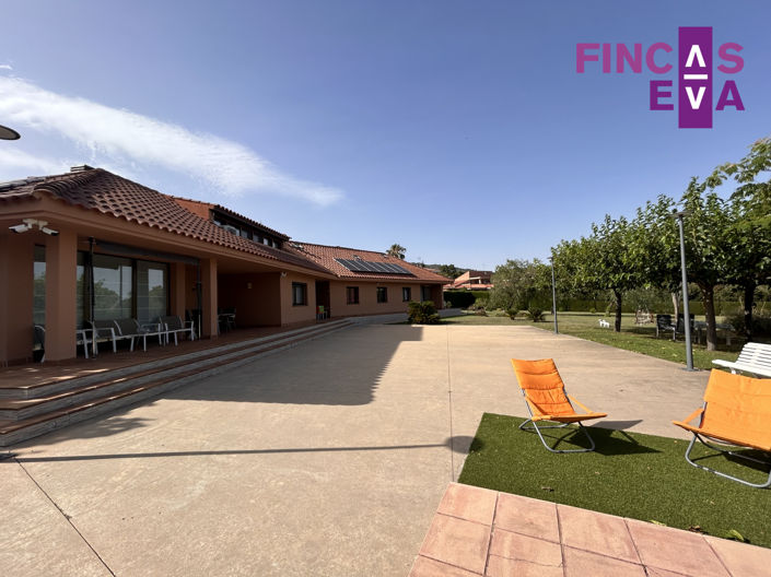 Image No.3-4 Bed Property for sale