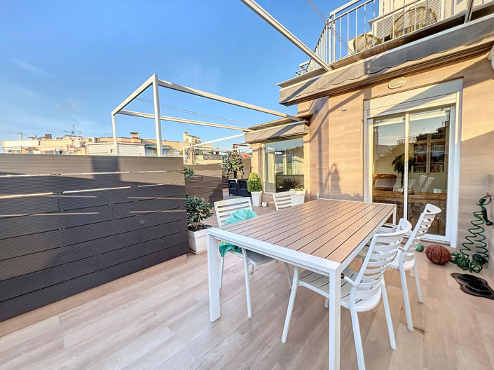 Image No.25-4 Bed Property for sale