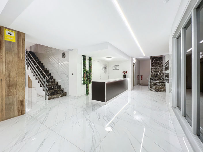 Image No.28-4 Bed Property for sale