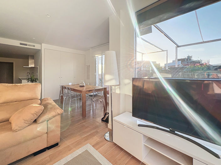 Image No.8-4 Bed Property for sale