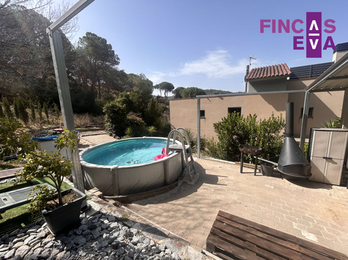 Image No.19-4 Bed Property for sale