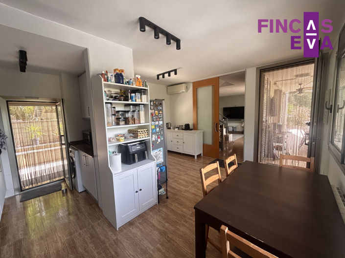 Image No.26-4 Bed Property for sale