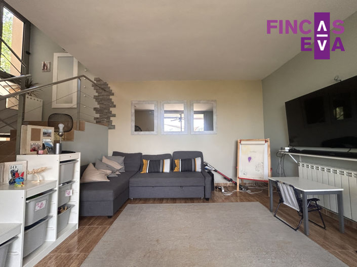 Image No.35-4 Bed Property for sale