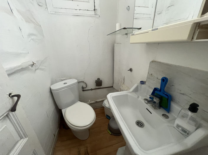 Image No.8-4 Bed Property for sale