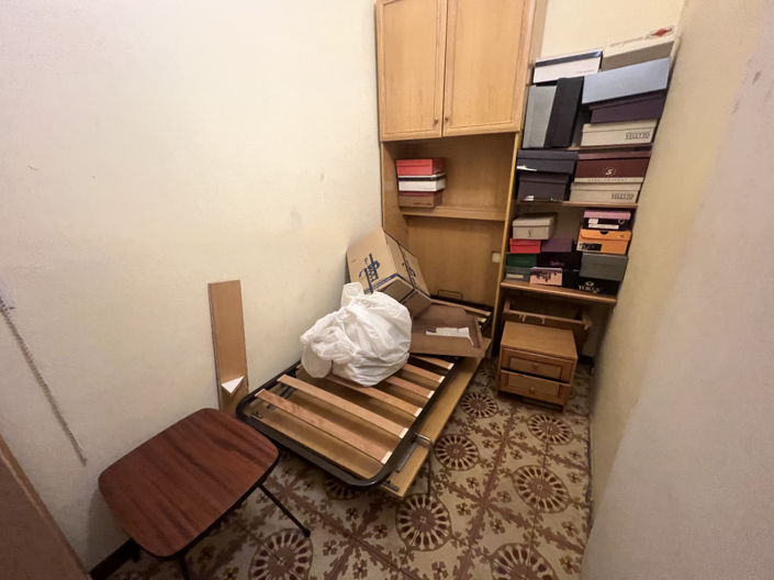 Image No.10-4 Bed Property for sale