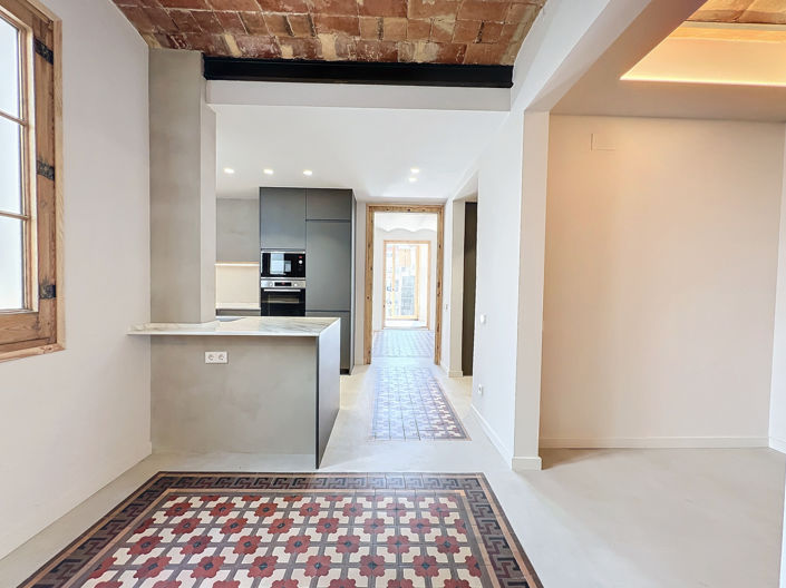 Image No.26-3 Bed Property for sale