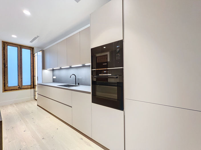 Image No.16-3 Bed Property for sale