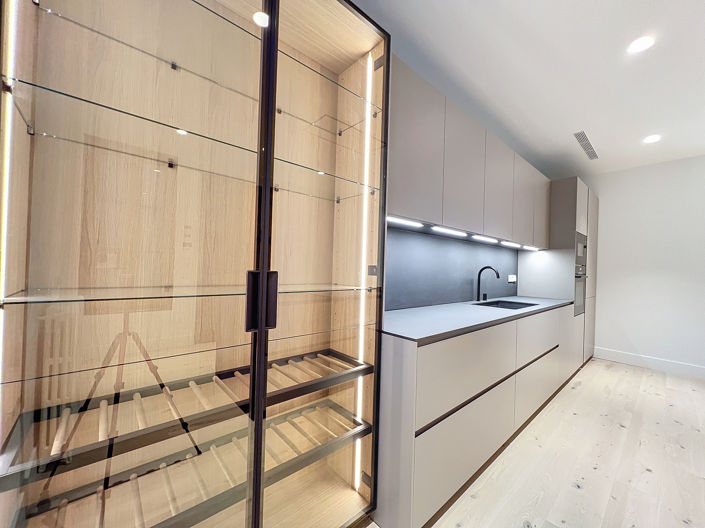 Image No.18-3 Bed Property for sale