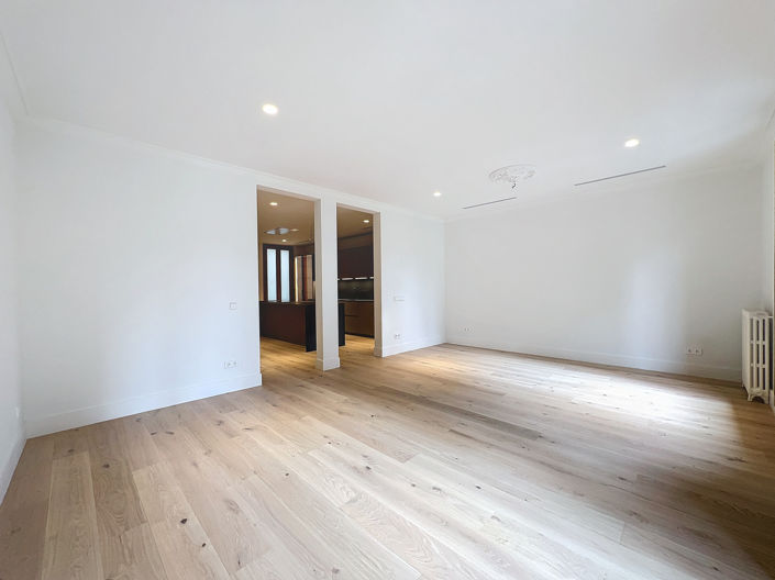 Image No.7-3 Bed Property for sale