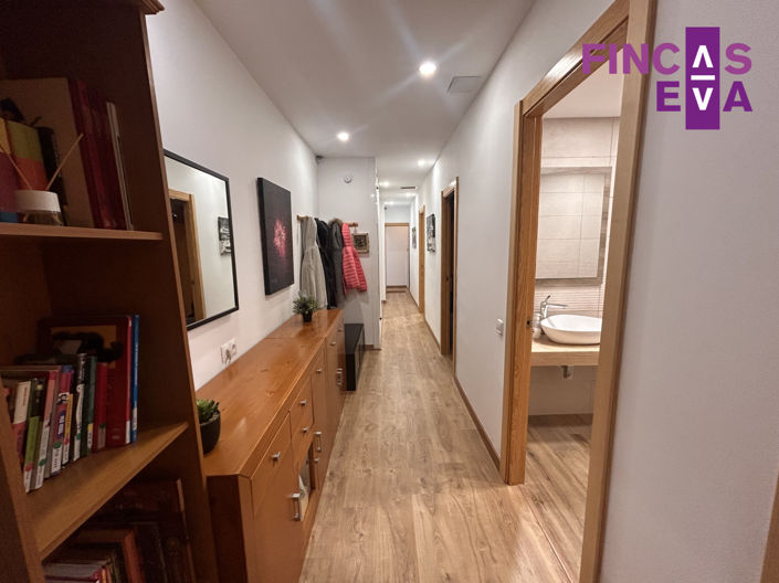 Image No.22-4 Bed Property for sale