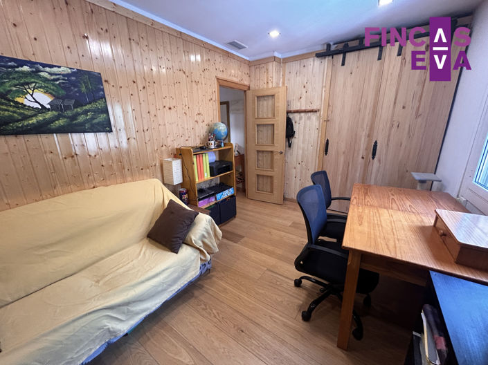 Image No.39-4 Bed Property for sale