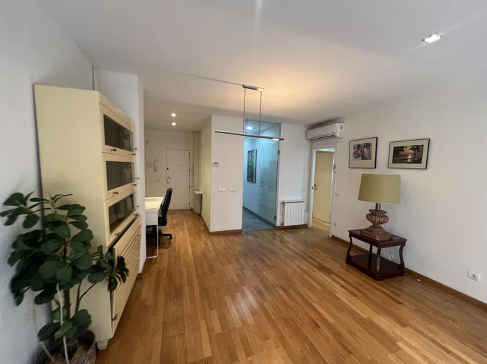 Image No.13-3 Bed Property for sale