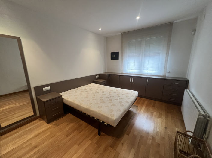 Image No.31-3 Bed Property for sale