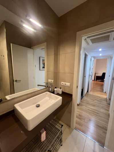 Image No.41-3 Bed Property for sale