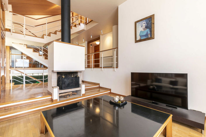 Image No.35-5 Bed Property for sale