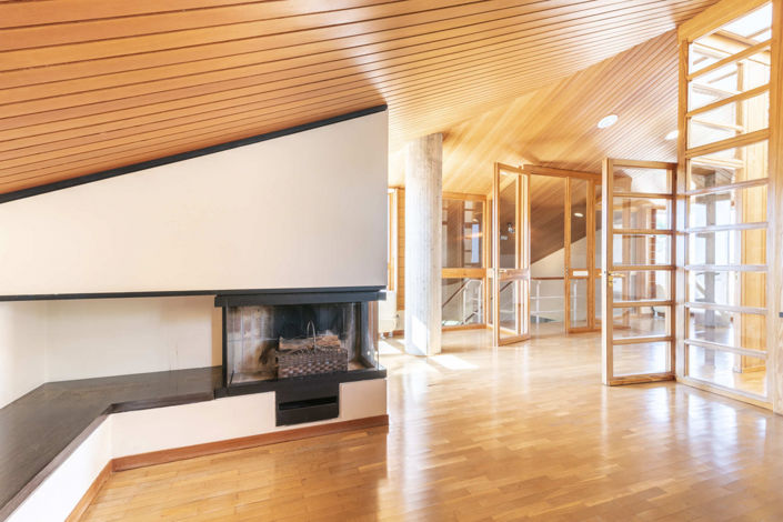 Image No.50-5 Bed Property for sale