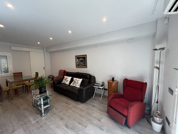 Image No.13-3 Bed Property for sale