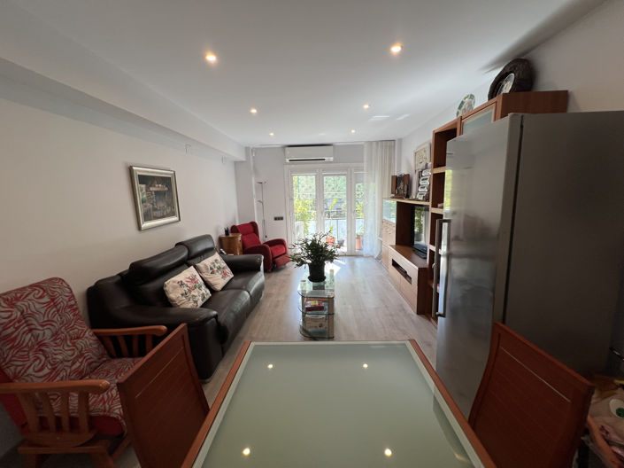 Image No.19-3 Bed Property for sale