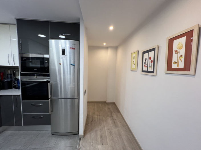 Image No.25-3 Bed Property for sale