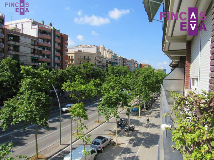 Image No.48-3 Bed Property for sale