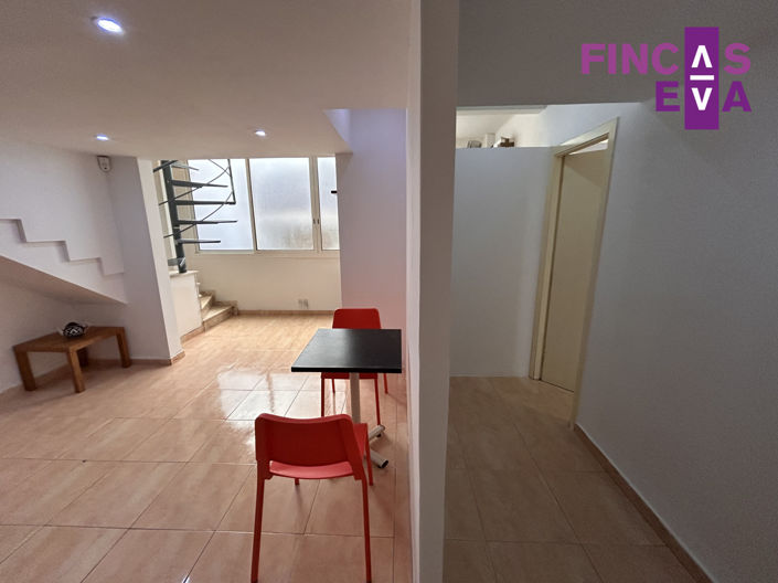 Image No.14-2 Bed Property for sale