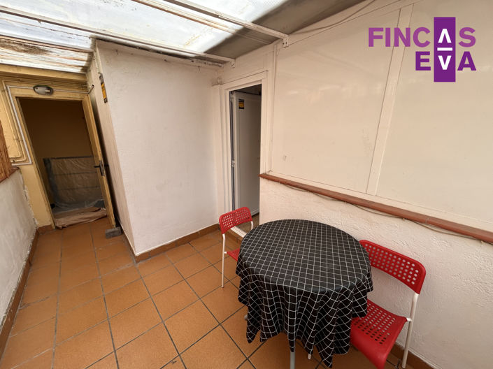 Image No.27-2 Bed Property for sale