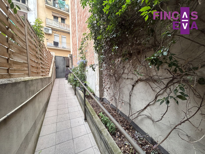 Image No.38-2 Bed Property for sale