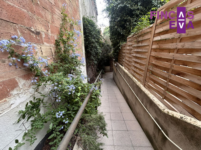 Image No.39-2 Bed Property for sale